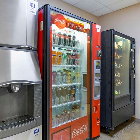 Sleep Inn & Suites Редмънд Екстериор снимка