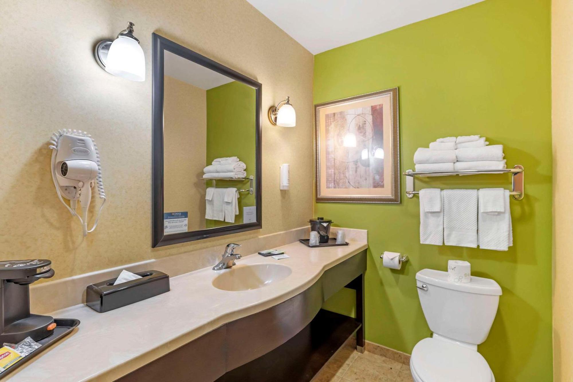 Sleep Inn & Suites Редмънд Екстериор снимка