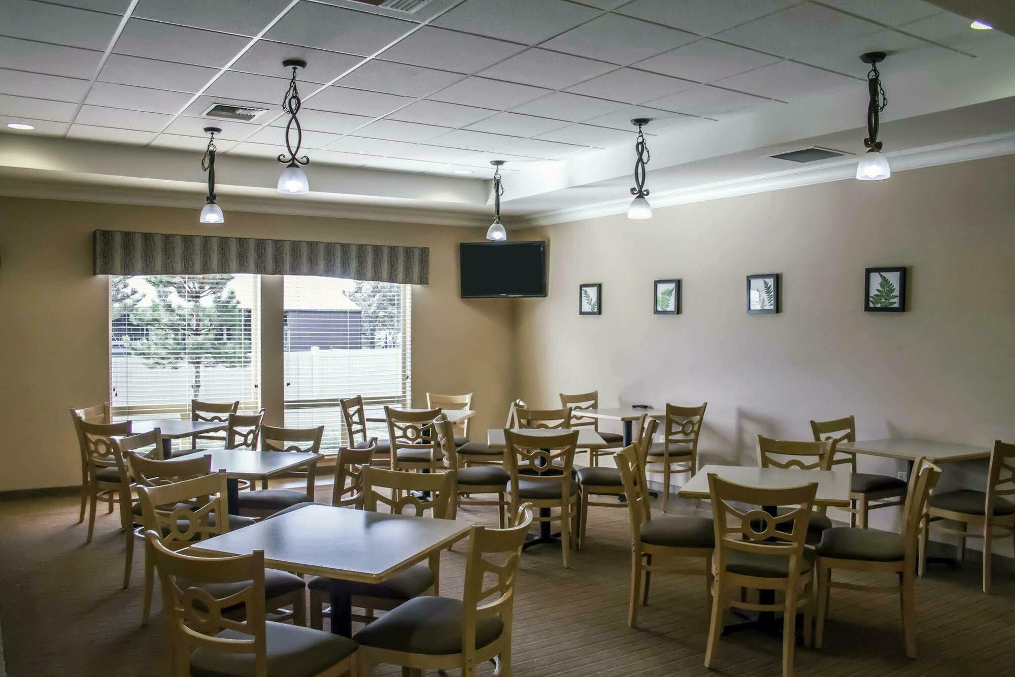 Sleep Inn & Suites Редмънд Екстериор снимка