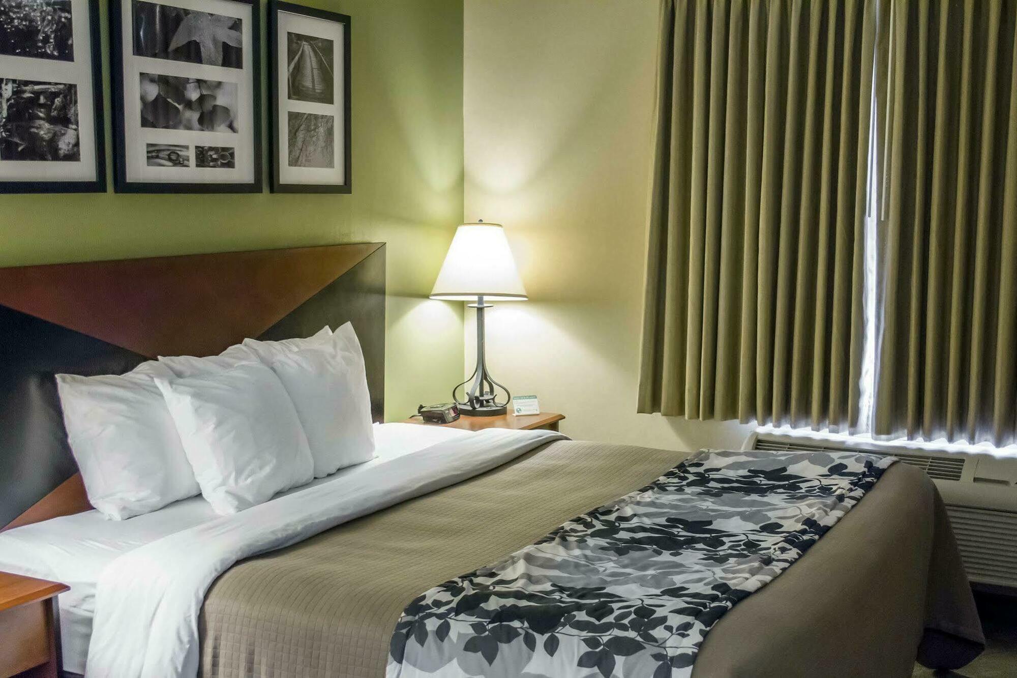 Sleep Inn & Suites Редмънд Екстериор снимка